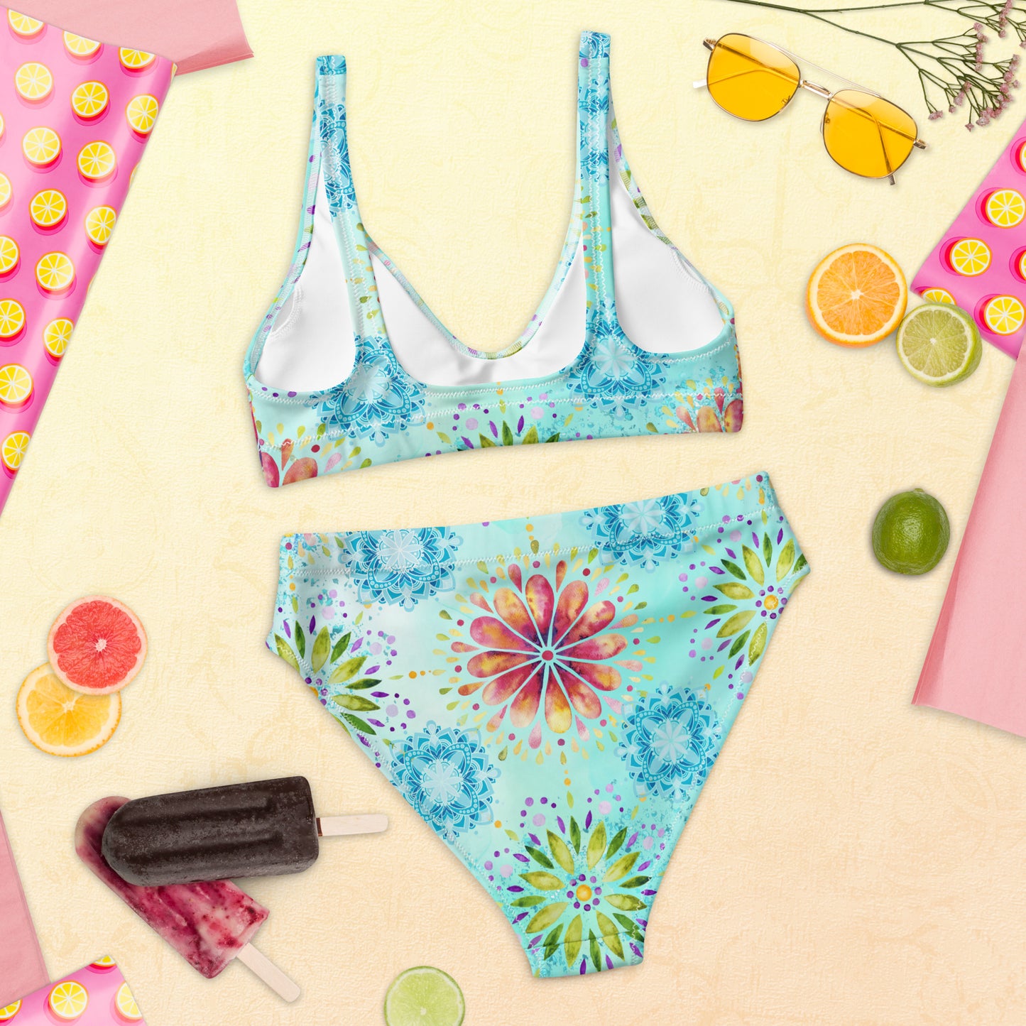 Badmode: "Turquoise Mandala Bikini - Bohemian Stijl van Evy's Bloom Art" - Evy's Bloom Art