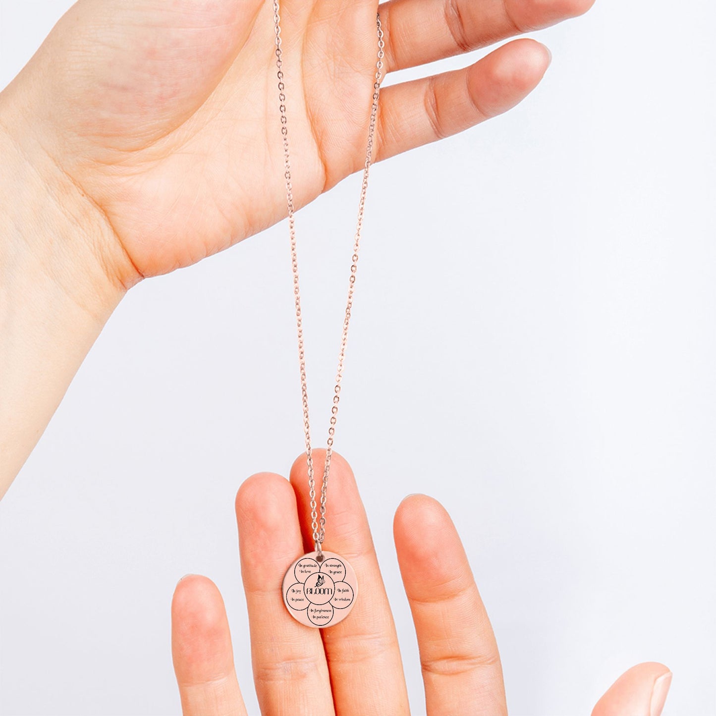 Extra aanbod voor haar:🌿 Soul Blossom – een sieraad dat innerlijke groei weerspiegelt ✨ - Evy's Bloom Art