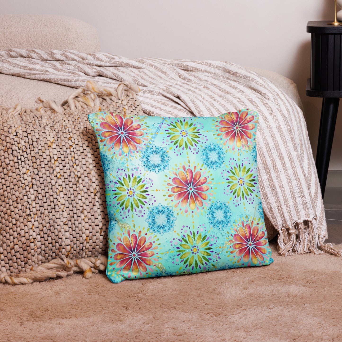 Sierkussens: "Mandala Magie - Boho Stijl Kussen in Turquoise met kleurrijke mandala's - Evy's Bloom Art