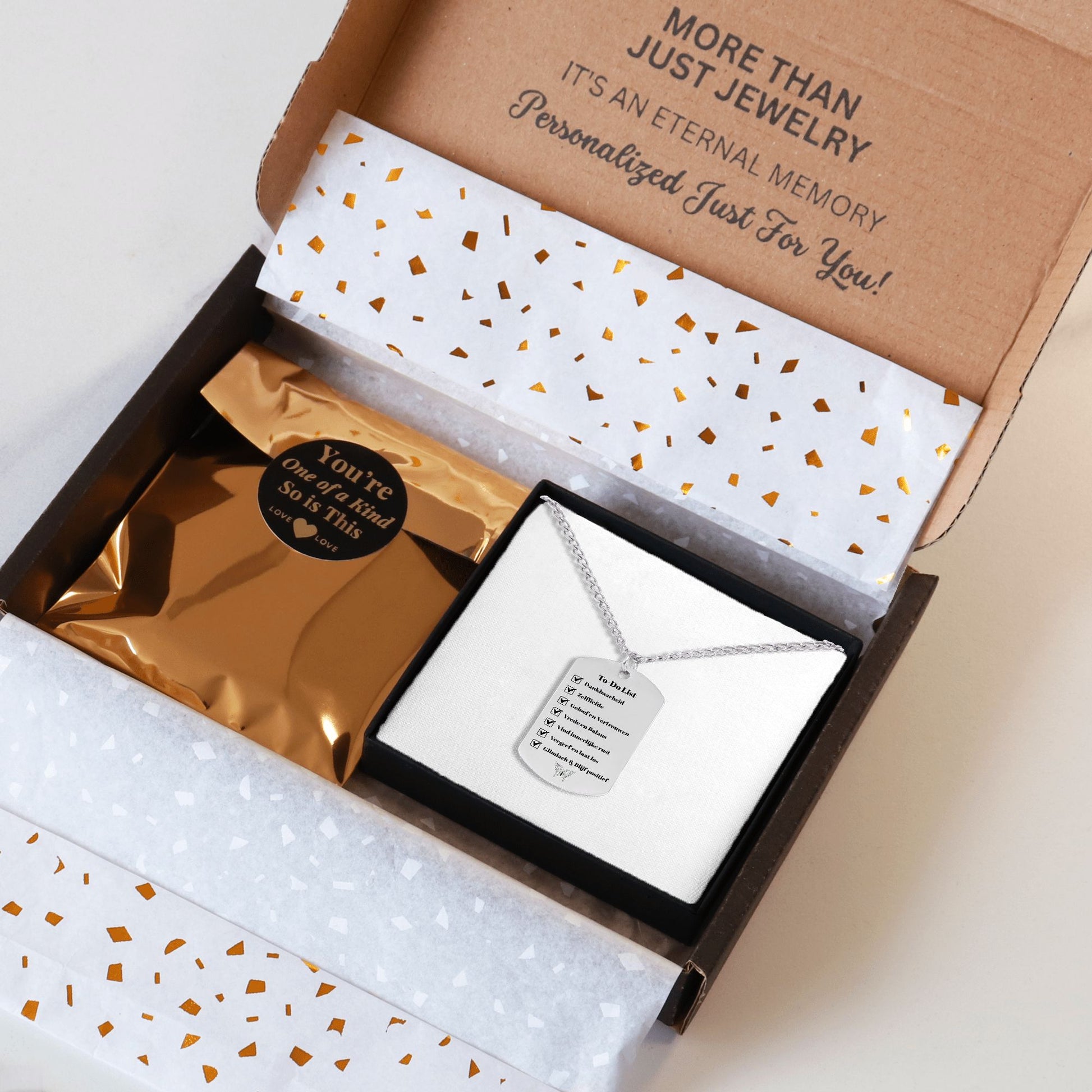 Extra Aanbod: "Bloom & Thrive – Cuban Tag Halsketting van Innerlijke Groei" Voor Hem & Voor Haar - Evy's Bloom Art