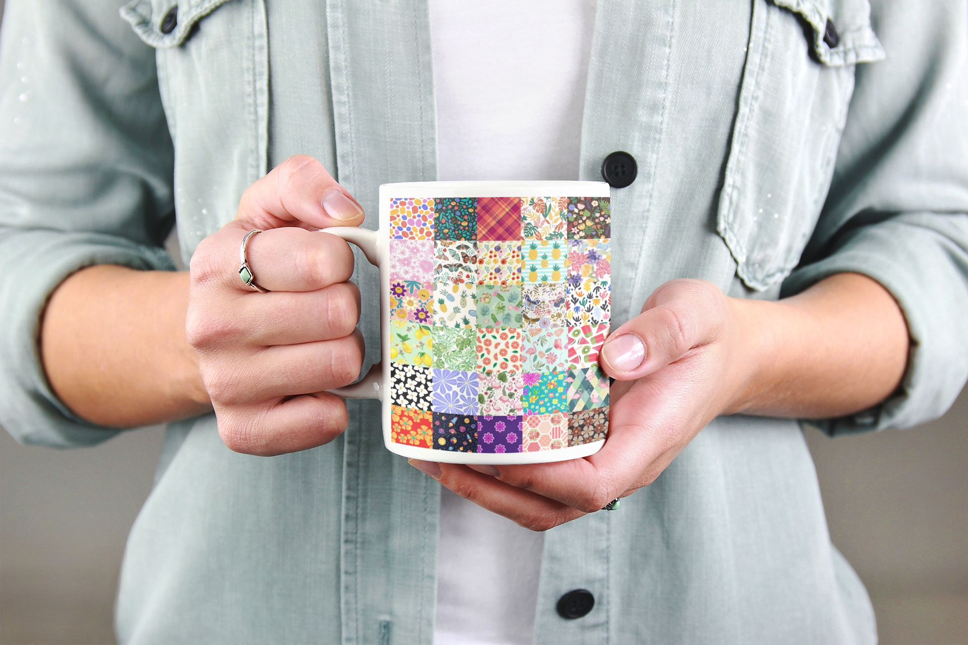 Drinkmok: ☕ Patchwork Mok van Evy’s Bloom Art – Begin je dag met kunst en verbinding - Evy's Bloom Art