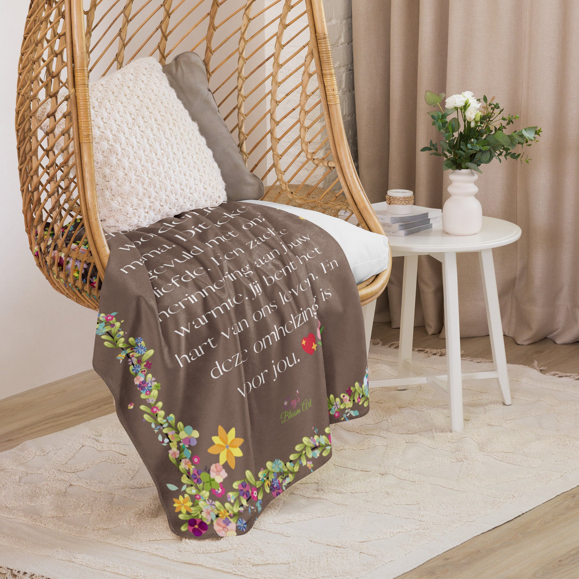 Voor Haar: Sherpa deken een omhelzing van woorden voor mama - Evy's Bloom Art